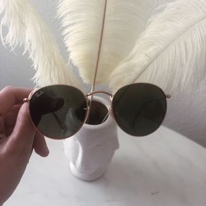 Ray Ban - Round Metal Gold Frame/Green Classic 001